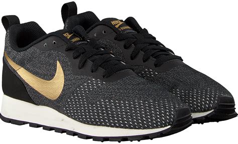 zwarte nike dames schoenen|zwarte nike sneakers dames.